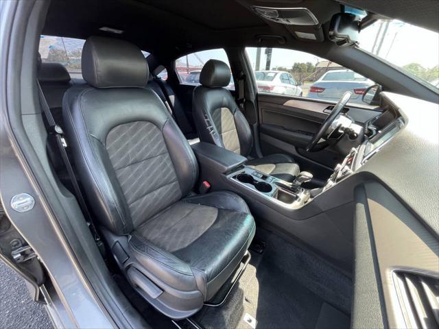 Photo of 2019 Machine Gray Hyundai SONATA