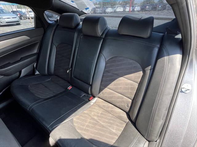 Photo of 2019 Machine Gray Hyundai SONATA