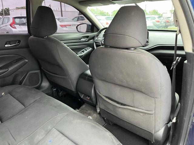 Photo of 2019 Deep Blue Pearl Nissan Altima