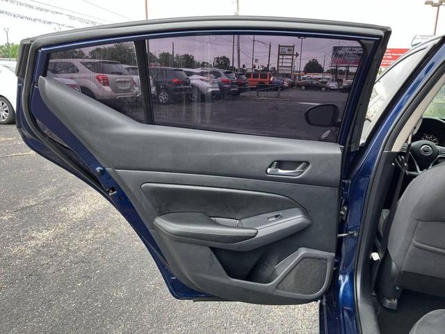 Photo of 2019 Deep Blue Pearl Nissan Altima