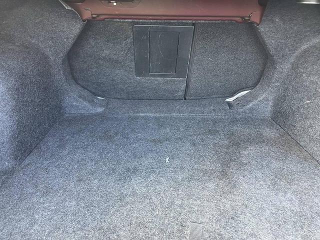 Photo of 2015 Maroon Chrysler 200