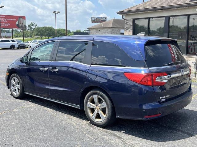 Photo of 2018 Obsidian Blue Pearl Honda Odyssey