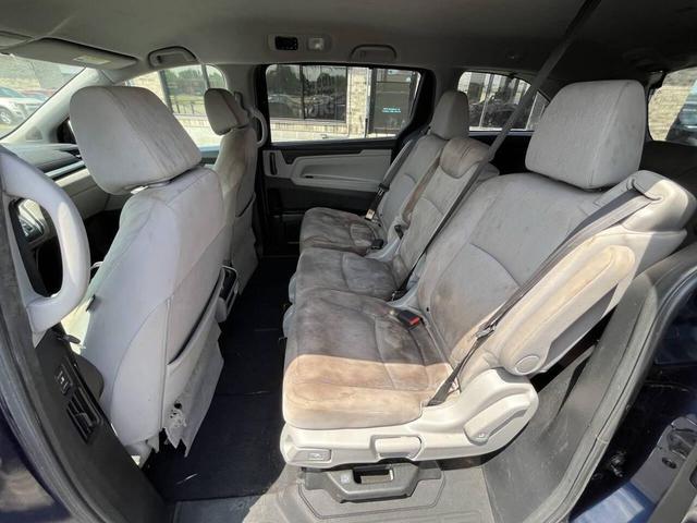 Photo of 2018 Obsidian Blue Pearl Honda Odyssey