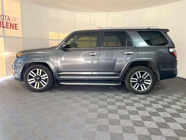 Photo of 2016 Magnetic Gray Metallic Toyota 4Runner
