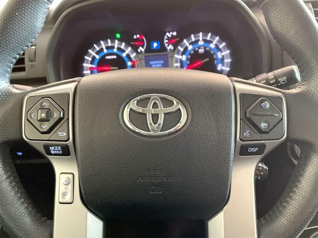 Photo of 2016 Magnetic Gray Metallic Toyota 4Runner