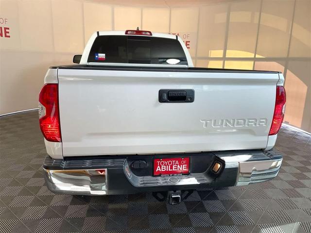 Photo of 2020 Super White Toyota Tundra