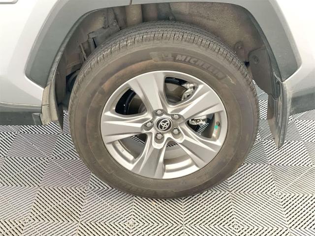 Photo of 2024 Silver Sky Metallic Toyota RAV4