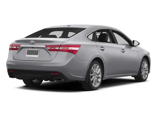 Photo of 2013 Classic Silver Metallic Toyota Avalon