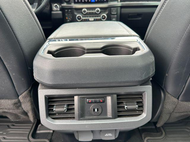 Photo of 2023 Agate Black Metallic Ford F-250