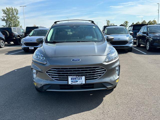 Photo of 2022 Carbonized Gray Metallic Ford Escape