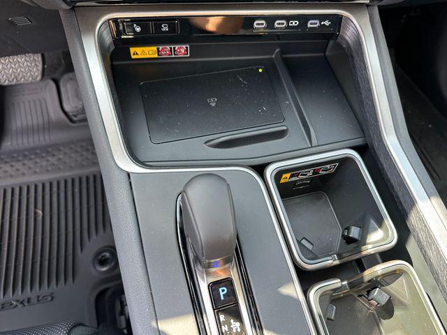 Photo of 2025 Wind Chill Pearl Lexus TX 350