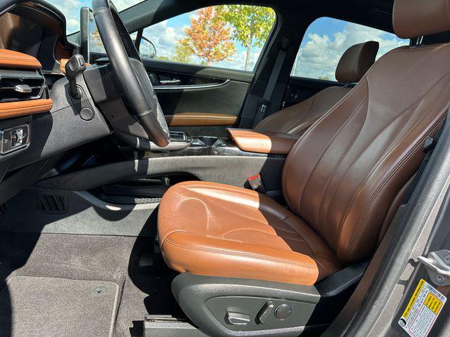 Photo of 2022 Asher Gray Metallic Clearcoat Lincoln Nautilus