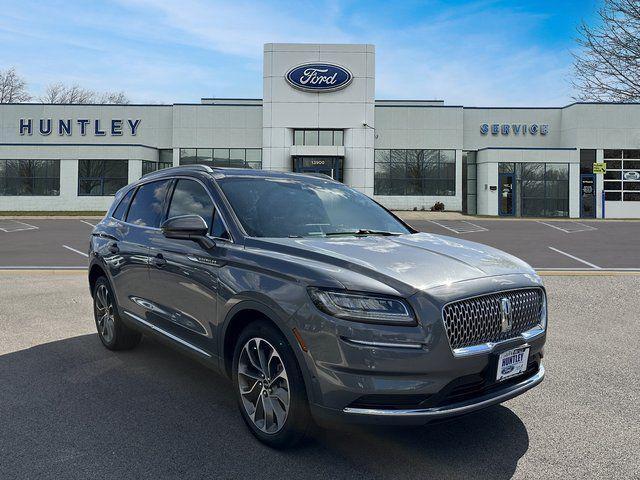 Photo of 2022 Asher Gray Metallic Clearcoat Lincoln Nautilus