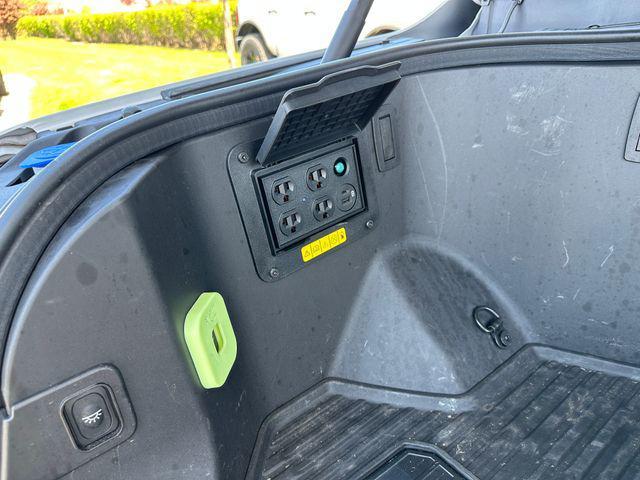 Photo of 2024 Avalanche Ford F-150 Lightning