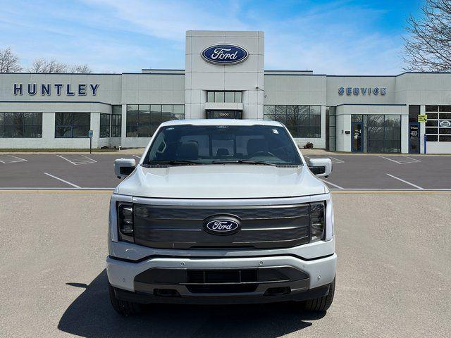 Photo of 2024 Avalanche Ford F-150 Lightning