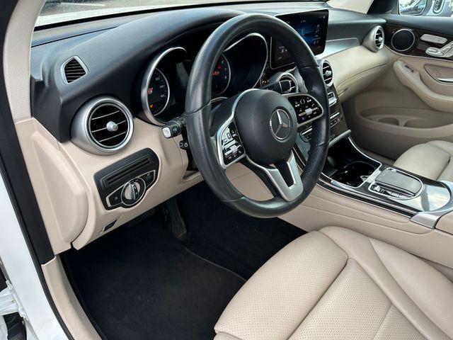 Photo of 2022 White Mercedes-Benz GLC 300