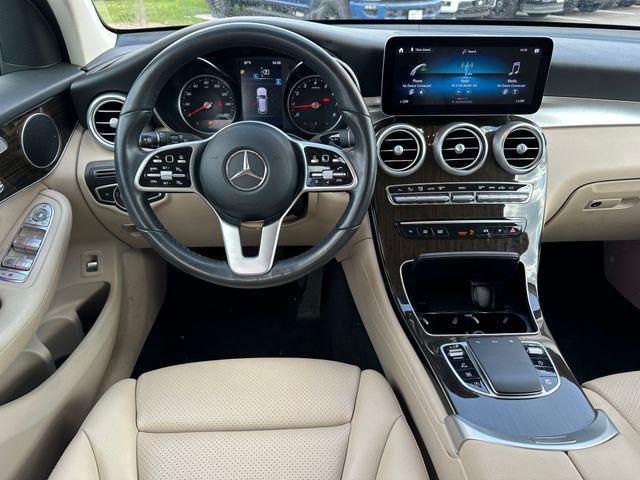 Photo of 2022 White Mercedes-Benz GLC 300