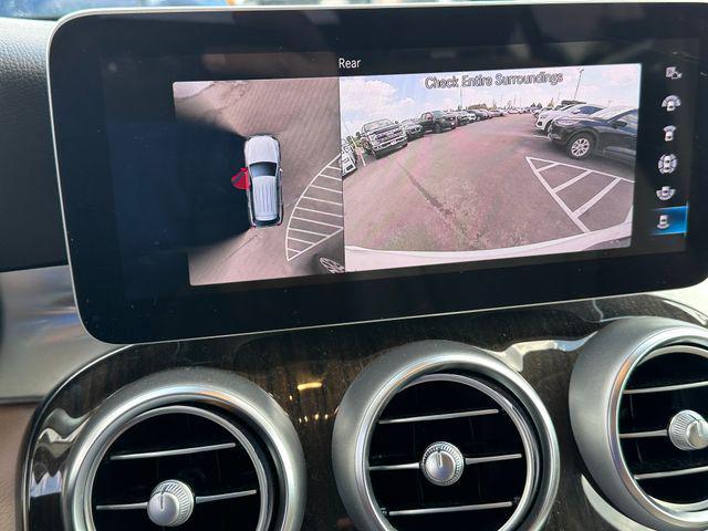 Photo of 2022 White Mercedes-Benz GLC 300
