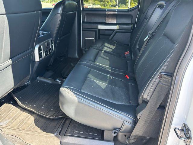 Photo of 2022 White Ford F-450
