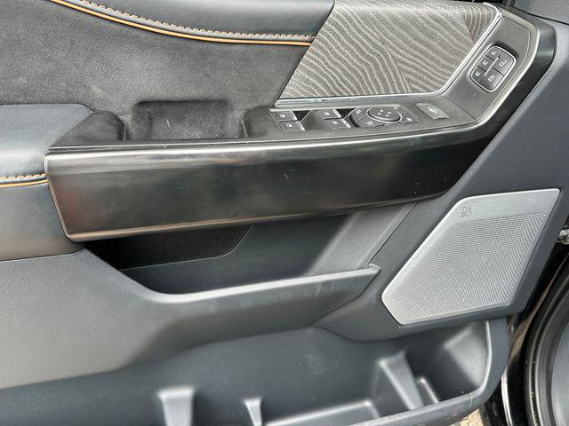 Photo of 2022 Agate Black Metallic Ford F-150