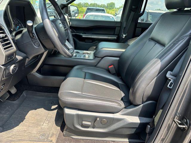 Photo of 2021 Magnetic Ford Expedition