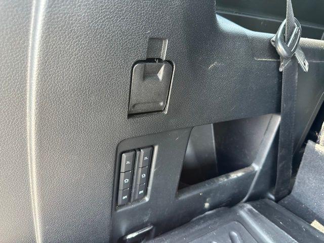 Photo of 2021 Magnetic Ford Expedition