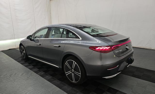 Photo of 2023 Gray Mercedes-Benz EQE 350