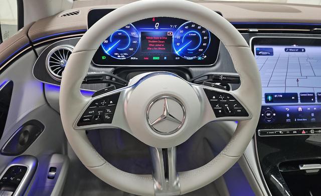 Photo of 2023 Gray Mercedes-Benz EQE 350