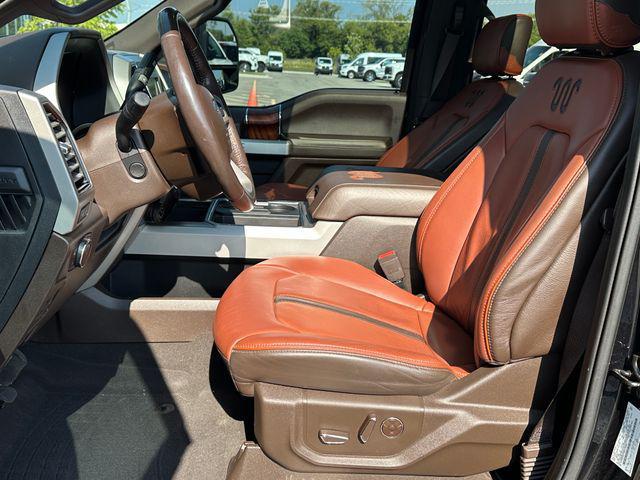 Photo of 2021 Oxford White Ford F-250