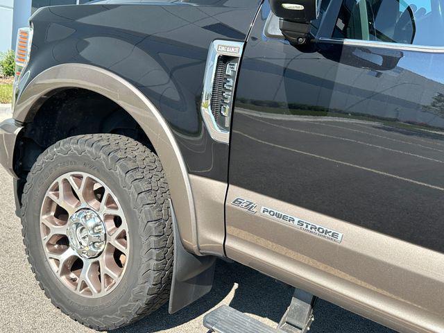 Photo of 2021 Oxford White Ford F-250