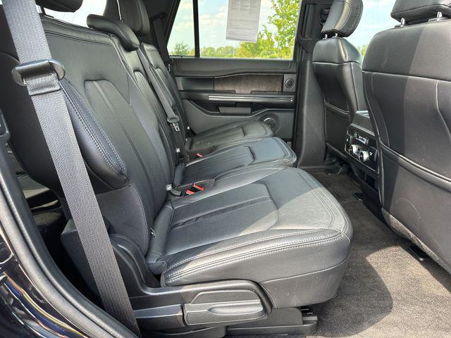 Photo of 2019 Agate Black Metallic Ford Expedition