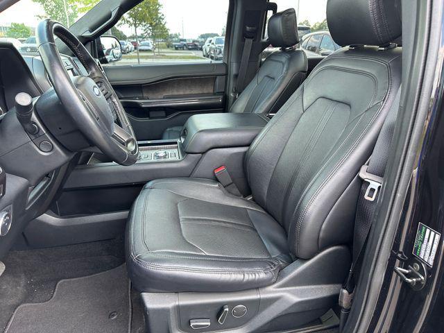 Photo of 2019 Agate Black Metallic Ford Expedition