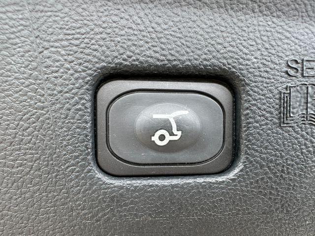 Photo of 2022 Carbonized Gray Metallic Ford Edge
