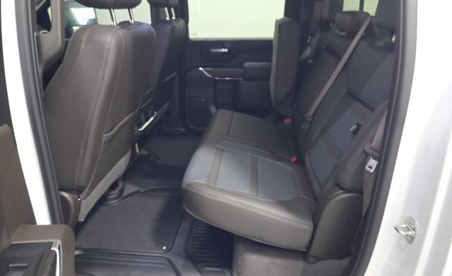Photo of 2022 White Frost GMC Sierra 2500