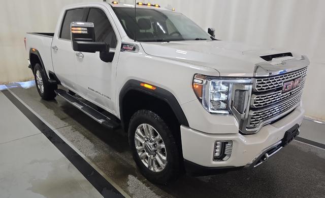 Photo of 2022 White Frost GMC Sierra 2500