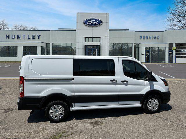 Photo of 2023 Oxford White Ford Transit-250
