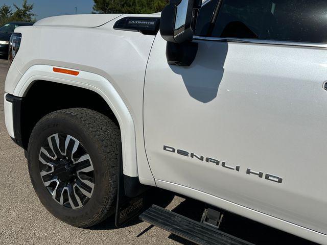 Photo of 2024 White Frost GMC Sierra 3500