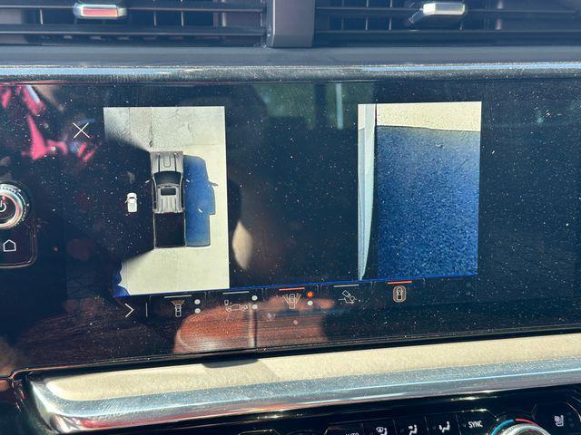 Photo of 2024 White Frost GMC Sierra 3500
