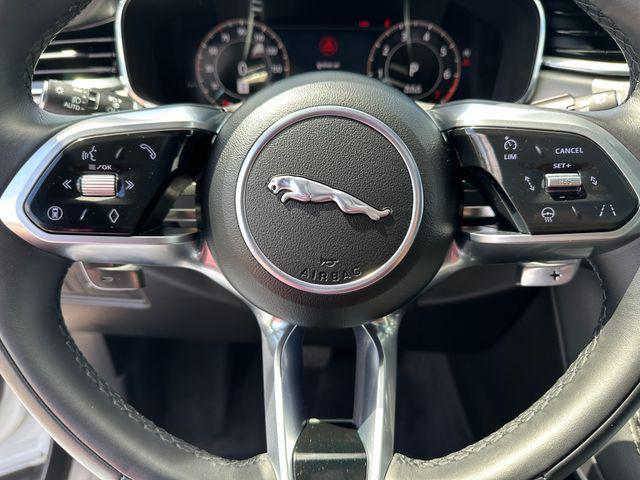 Photo of 2025 Fuji White Jaguar F-PACE
