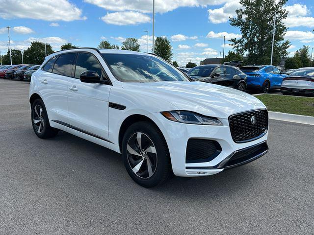 Photo of 2025 Fuji White Jaguar F-PACE