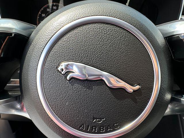 Photo of 2025 Fuji White Jaguar F-PACE