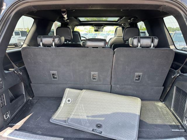 Photo of 2021 Infinite Black Lincoln Navigator