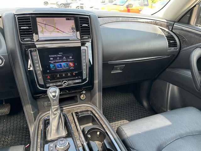 Photo of 2021 Liquid Platinum INFINITI QX80