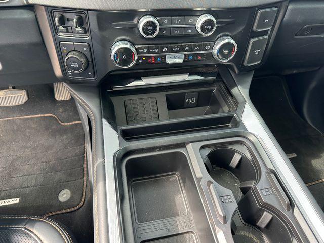 Photo of 2024 Agate Black Metallic Ford F-350