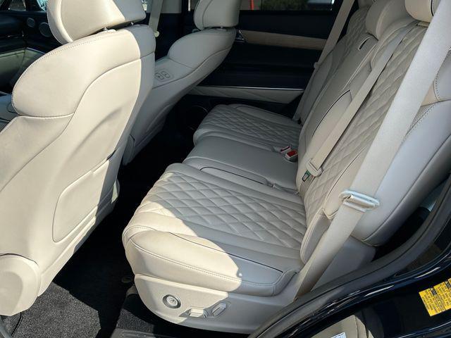 Photo of 2024 Vik Black Genesis GV80