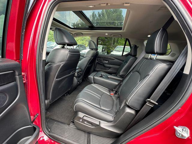 Photo of 2023 Radiant Red Metallic II Honda Pilot