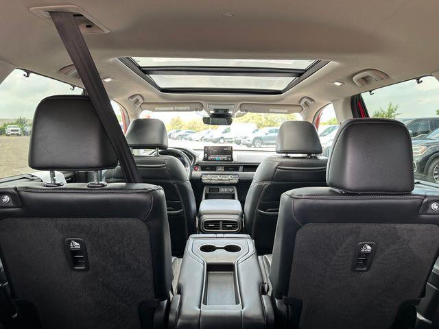 Photo of 2023 Radiant Red Metallic II Honda Pilot
