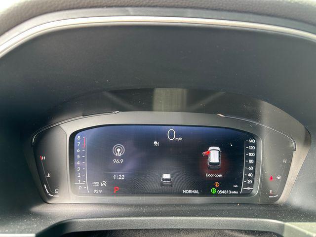 Photo of 2023 Radiant Red Metallic II Honda Pilot