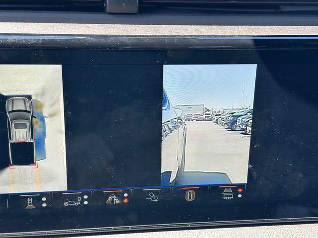 Photo of 2024 Onyx Black GMC Sierra 1500