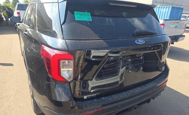 Photo of 2022 Agate Black Metallic Ford Explorer